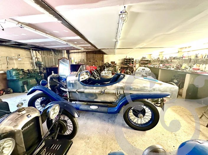 Image No.12-1 Bed House for sale