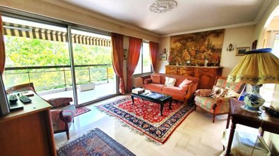 2 Bed Apartment for sale
