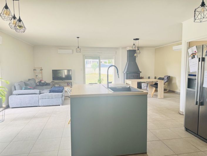 Image No.4-4 Bed House for sale