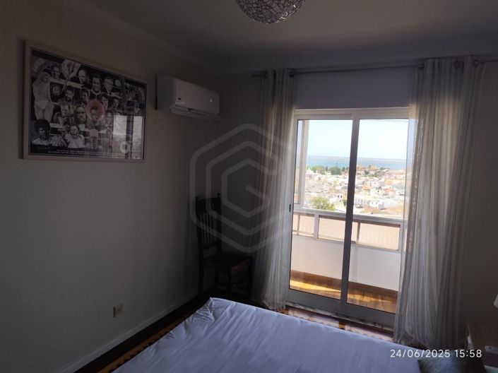 Image No.12-6 Bed Apartment for sale