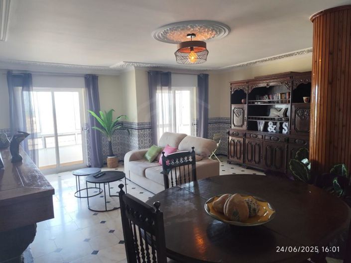 Image No.17-6 Bed Apartment for sale