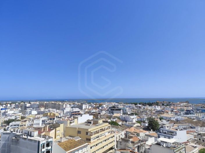 Image No.4-6 Bed Apartment for sale