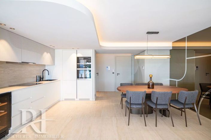 Image No.6-3 Bed Apartment for sale