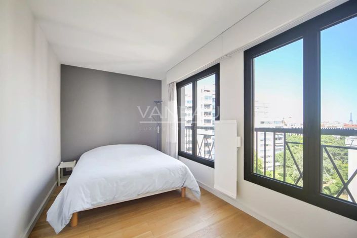 Image No.11-5 Bed Apartment for sale