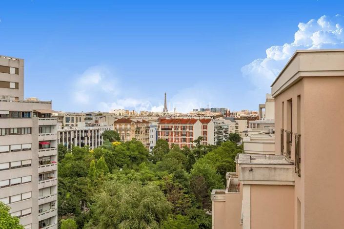 Image No.8-5 Bed Apartment for sale