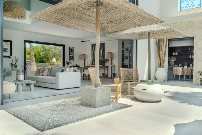 Image No.10-4 Bed House for sale