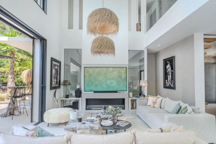 Image No.17-4 Bed House for sale