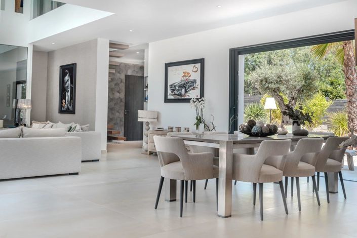 Image No.19-4 Bed House for sale