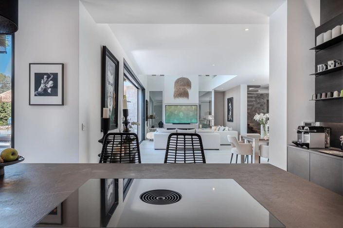 Image No.22-4 Bed House for sale