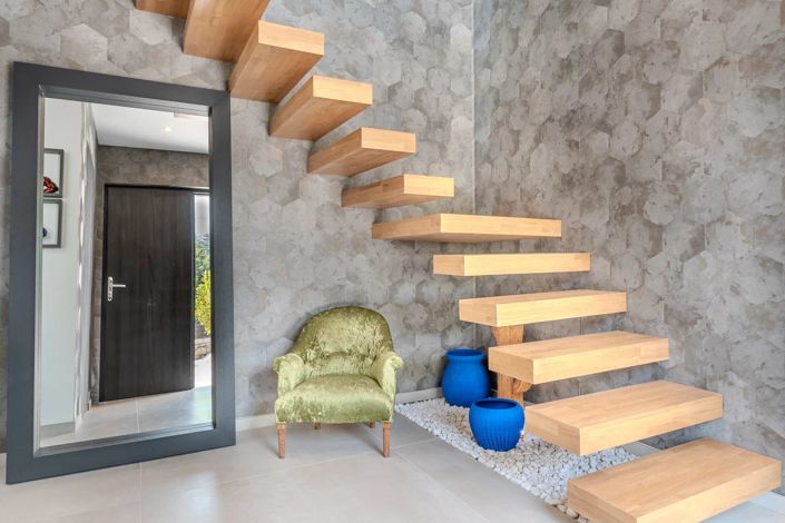 Image No.24-4 Bed House for sale