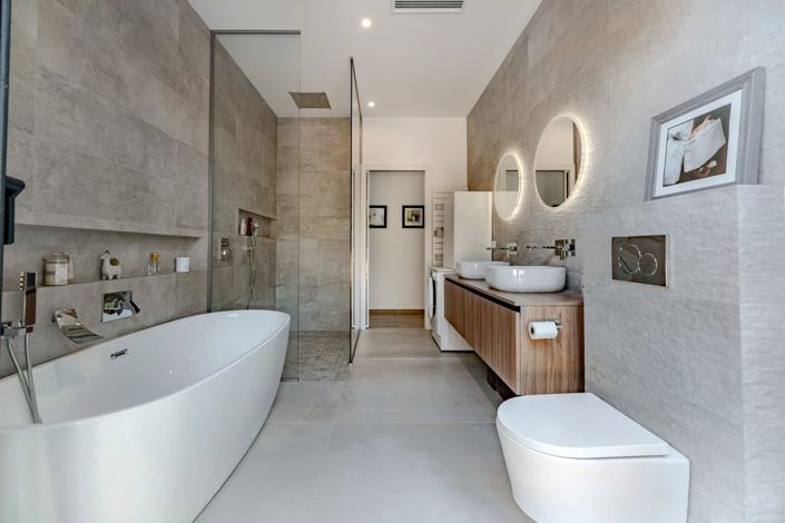 Image No.35-4 Bed House for sale