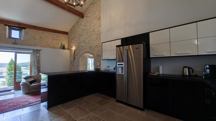 Image No.15-4 Bed House for sale