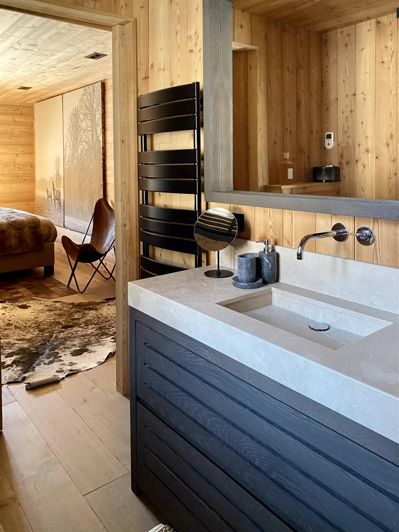 Image No.13-4 Bed House for sale