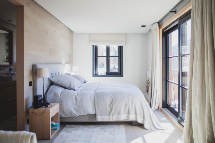 Image No.2-4 Bed House for sale