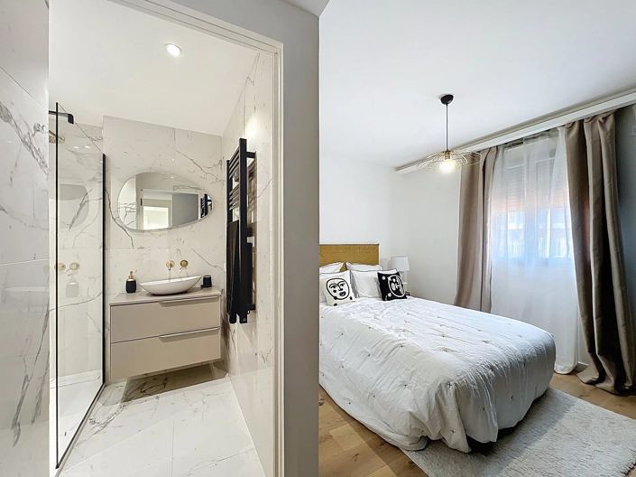 Image No.10-3 Bed Apartment for sale