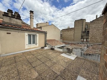 1 - Nîmes, Apartment