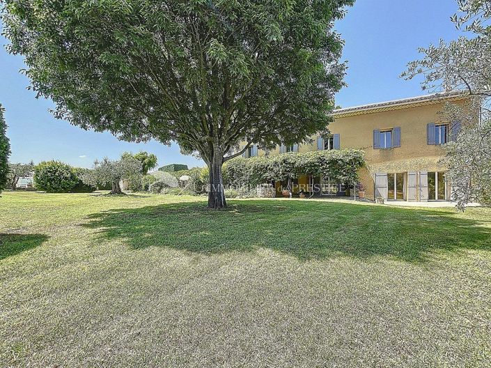 Image No.1-6 Bed House for sale