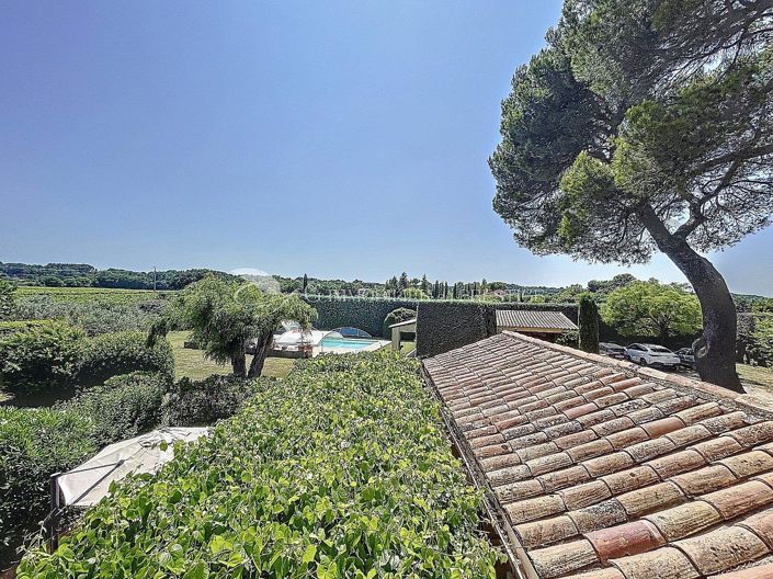 Image No.2-6 Bed House for sale