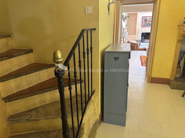 Image No.26-6 Bed House for sale