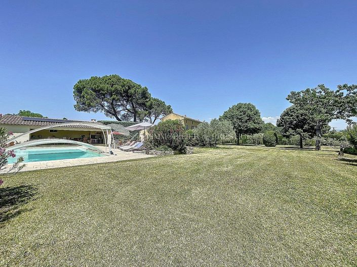 Image No.3-6 Bed House for sale