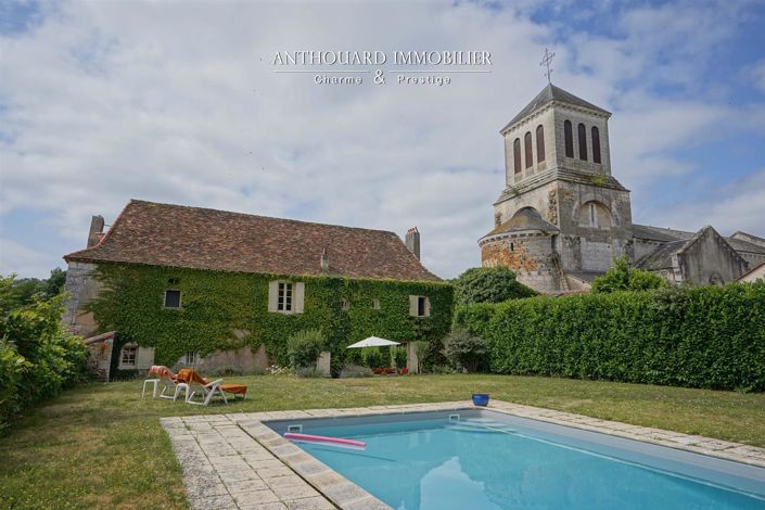 Image No.1-4 Bed House for sale