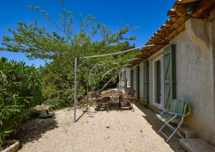 Image No.10-4 Bed House for sale