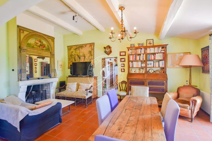 Image No.13-4 Bed House for sale