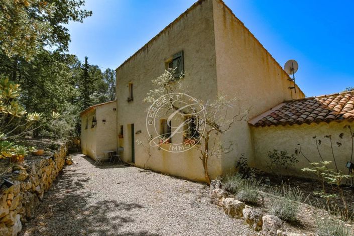 Image No.24-4 Bed House for sale