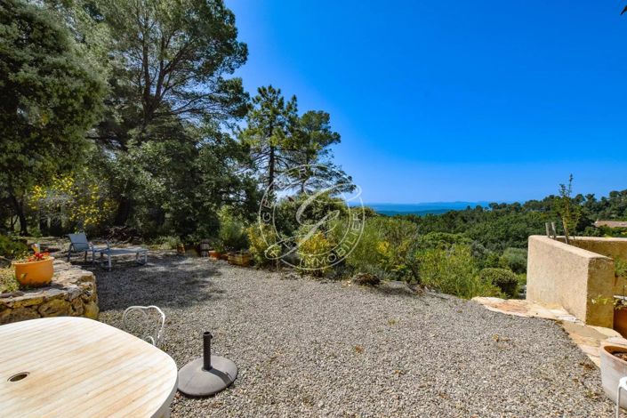 Image No.28-4 Bed House for sale