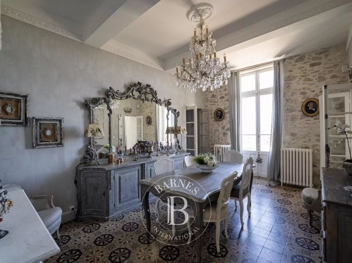 Image No.15-7 Bed House for sale