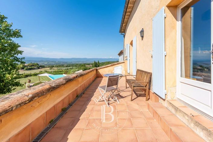 Image No.13-6 Bed House for sale