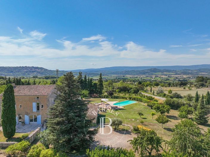 Image No.6-6 Bed House for sale