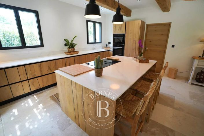 Image No.5-4 Bed House for sale