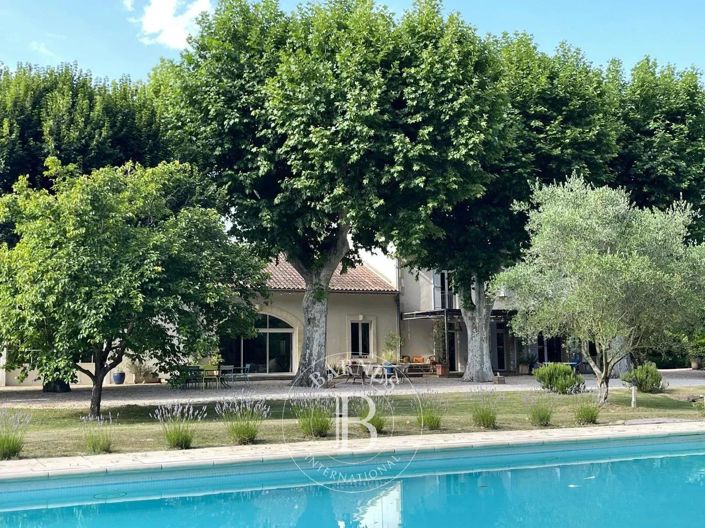 Image No.2-4 Bed House for sale