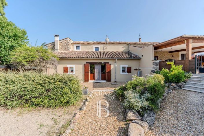 Image No.23-9 Bed House for sale