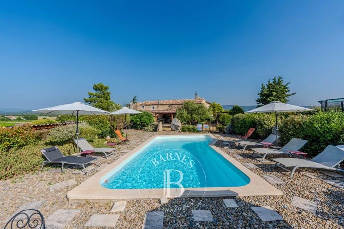 Image No.4-9 Bed House for sale