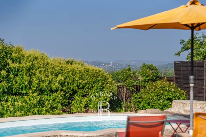 Image No.6-9 Bed House for sale