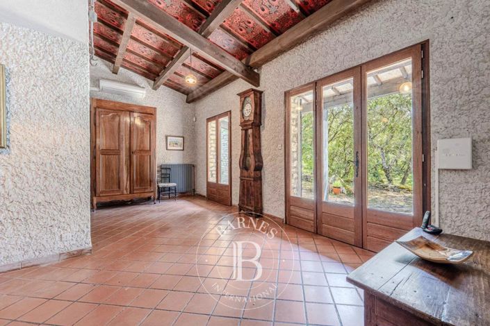 Image No.12-4 Bed House for sale