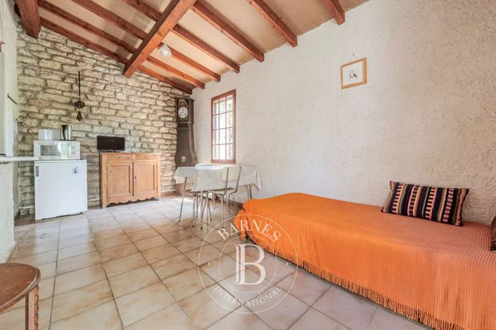 Image No.14-4 Bed House for sale