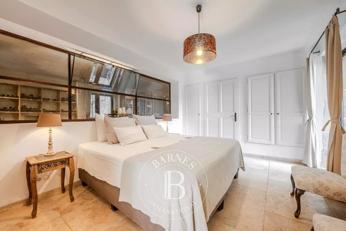 Image No.12-House for sale