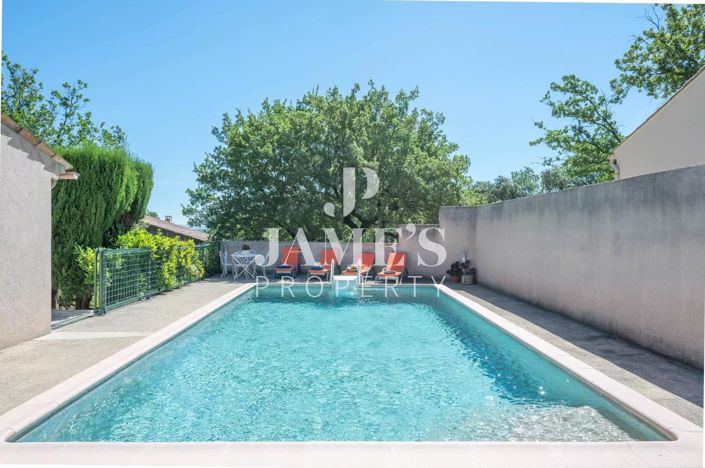 Image No.2-4 Bed House for sale