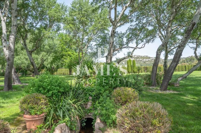 Image No.13-4 Bed House for sale