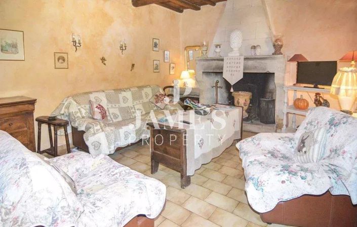 Image No.12-2 Bed House for sale