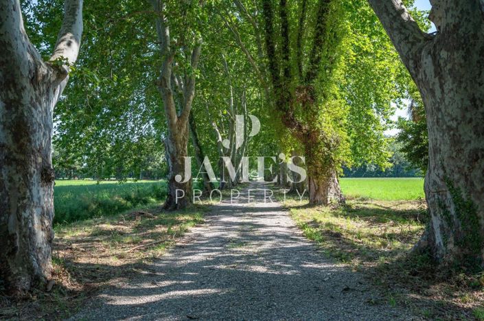 Image No.9-8 Bed House for sale