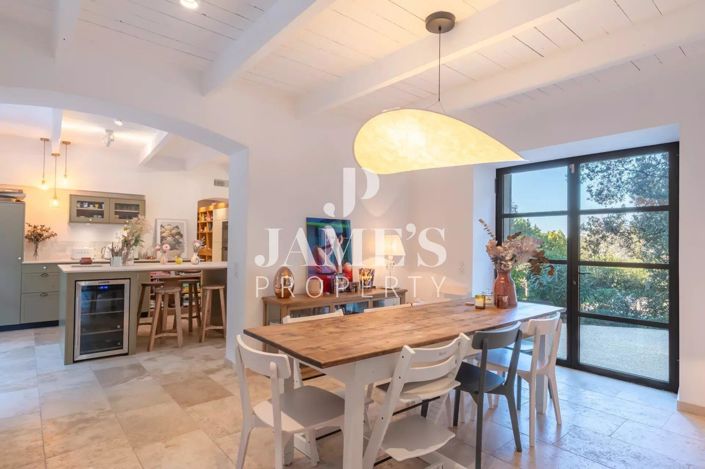 Image No.13-5 Bed House for sale