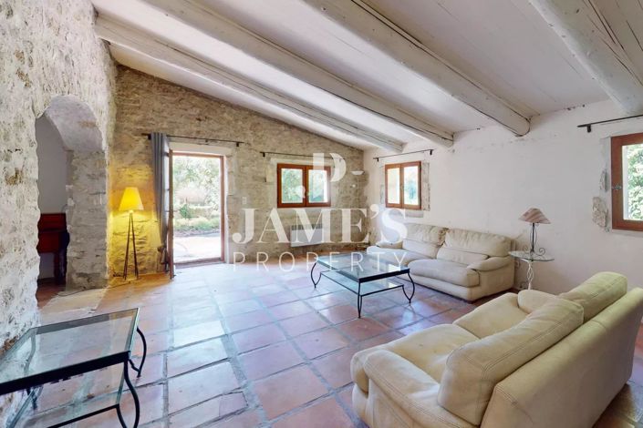 Image No.7-4 Bed House for sale