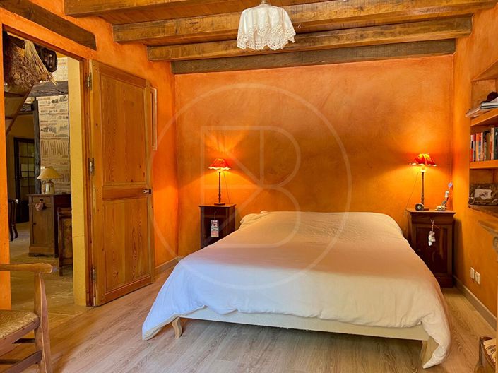 Image No.11-2 Bed House for sale