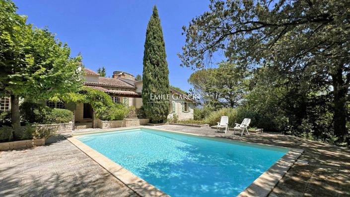 Image No.1-4 Bed House for sale