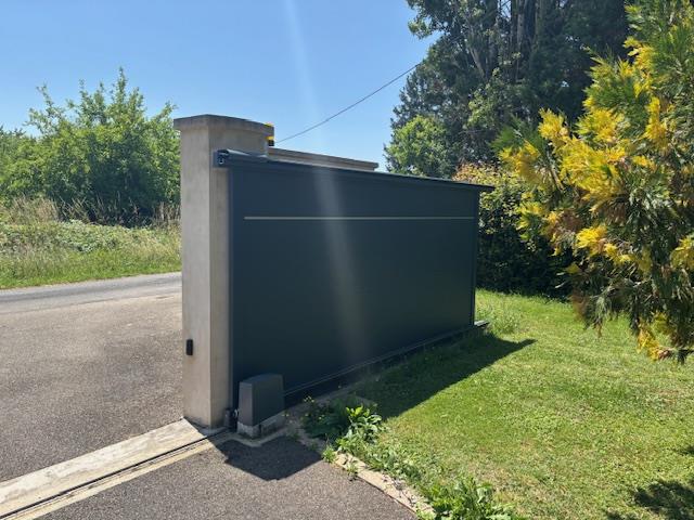 Image No.7-4 Bed House for sale