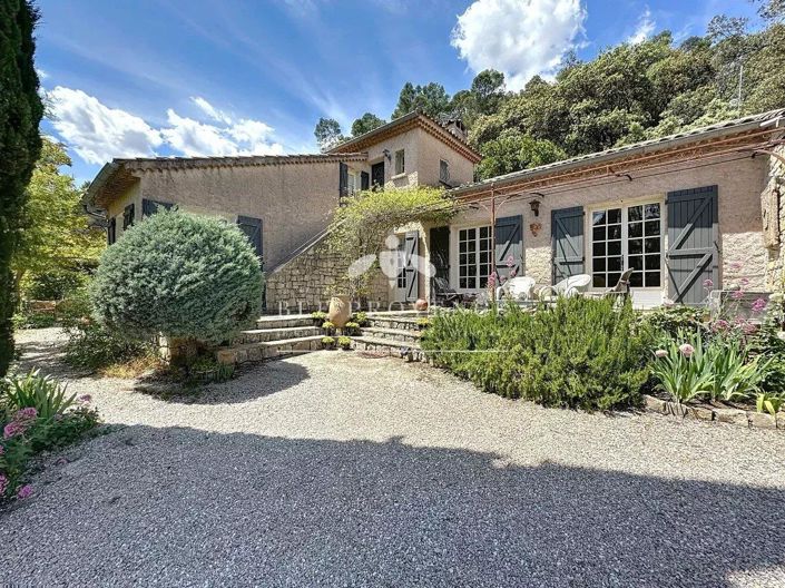 Image No.1-2 Bed House for sale